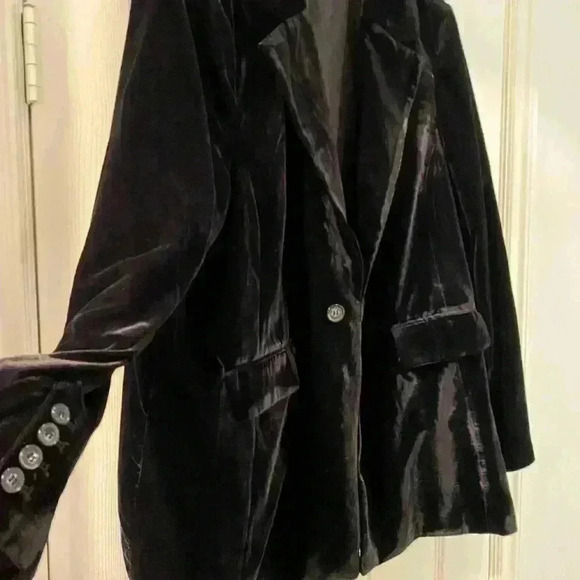 Lane Bryant women’s Velvet Black Blazer Pockets Relax Fit 22 - Picture 2 of 13